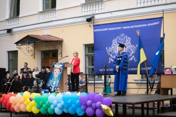 Лілія Гриневич на загальноуніверситетській церемонії конвокації 2019 у Національний університет "Києво-Могилянська академія"