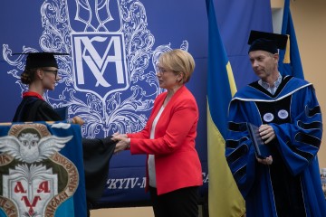 Лілія Гриневич на загальноуніверситетській церемонії конвокації 2019 у Національний університет "Києво-Могилянська академія"