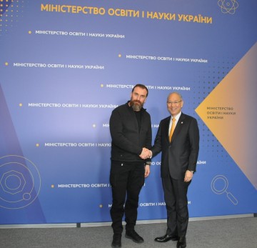 Оксен Лісовий та Надзвичайний і Повноважний Посол Японії в Україні Мацуда Кунінорі обговорили співробітництво у сфері освіти та науки між країнами