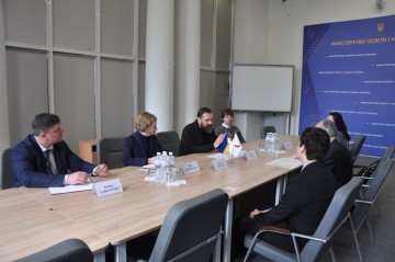 Оксен Лісовий та Надзвичайний і Повноважний Посол Японії в Україні Мацуда Кунінорі обговорили співробітництво у сфері освіти та науки між країнами