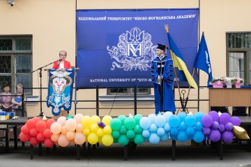 Лілія Гриневич на загальноуніверситетській церемонії конвокації 2019 у Національний університет "Києво-Могилянська академія"