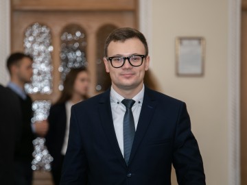 Круглий стіл: "Конституційний діалог: доступність та/або якість вищої освіти"