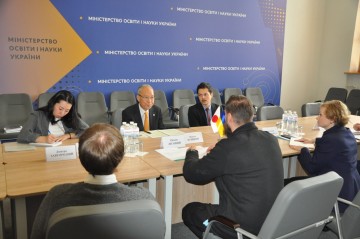 Оксен Лісовий та Надзвичайний і Повноважний Посол Японії в Україні Мацуда Кунінорі обговорили співробітництво у сфері освіти та науки між країнами