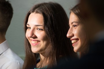 Прем'єр-міністр та Міністр освіти і науки привели Посла Китаю Ду Вея на останній дзвоник в Броварську школу №7