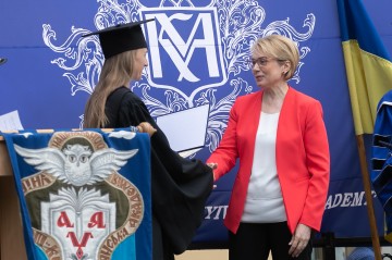 Лілія Гриневич на загальноуніверситетській церемонії конвокації 2019 у Національний університет "Києво-Могилянська академія"