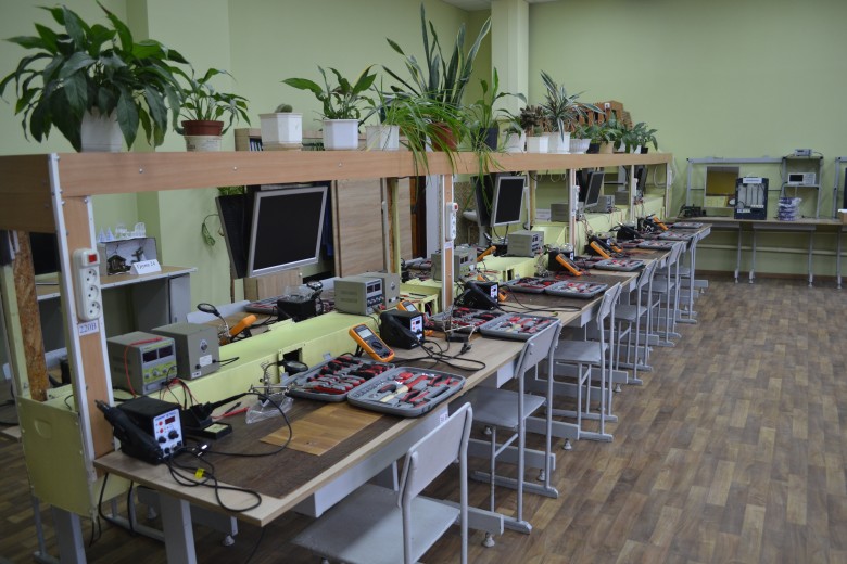 Хмельницький професійний ліцей електроніки