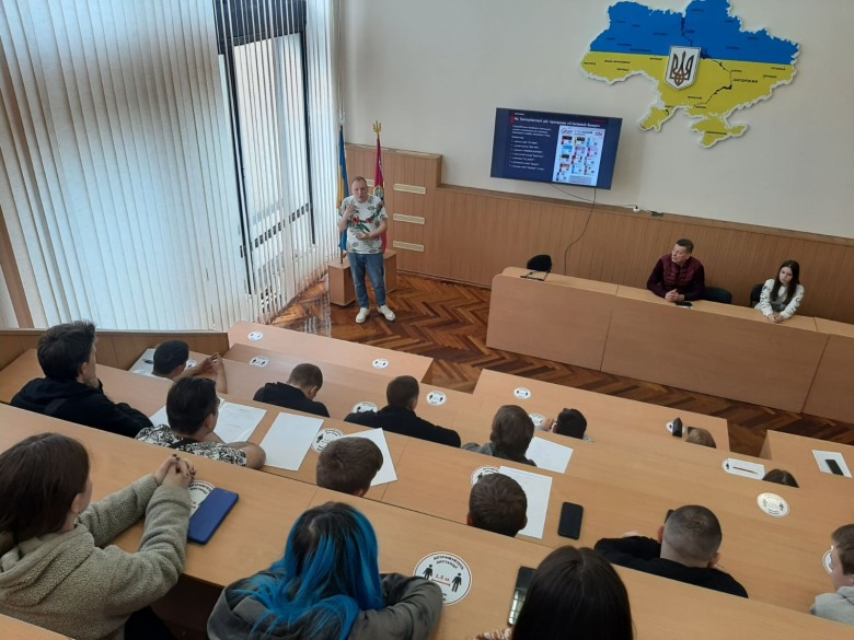 Державний навчальний заклад "Запорізький політехнічний центр професійно-технічної освіти"