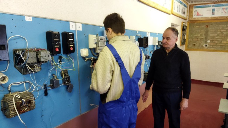 Володарський професійний аграрний ліцей