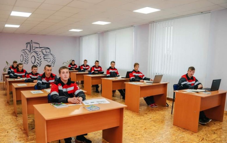 Заклад професійної (професійно-технічної) освіти "Коростишівський професійний коледж"