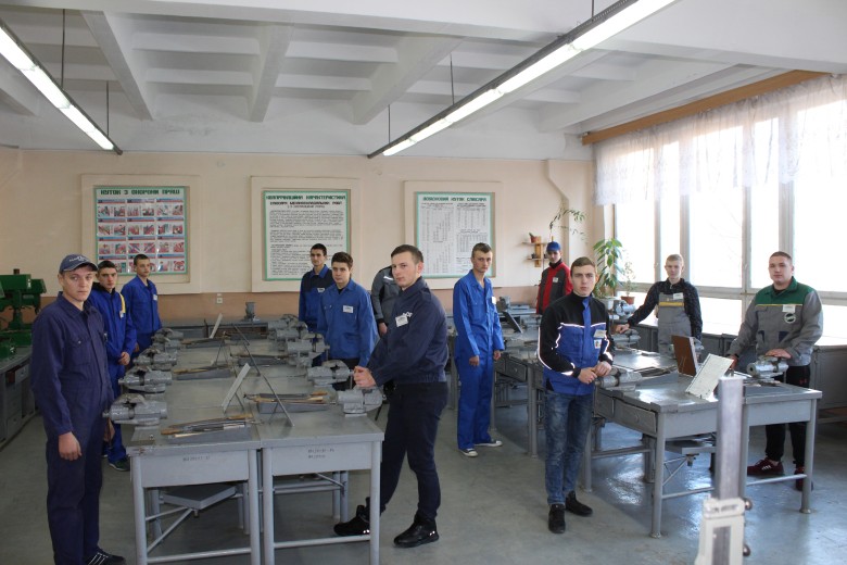 Державний професійно-технічний навчальний заклад "Чернівецький професійний машинобудівний ліцей"