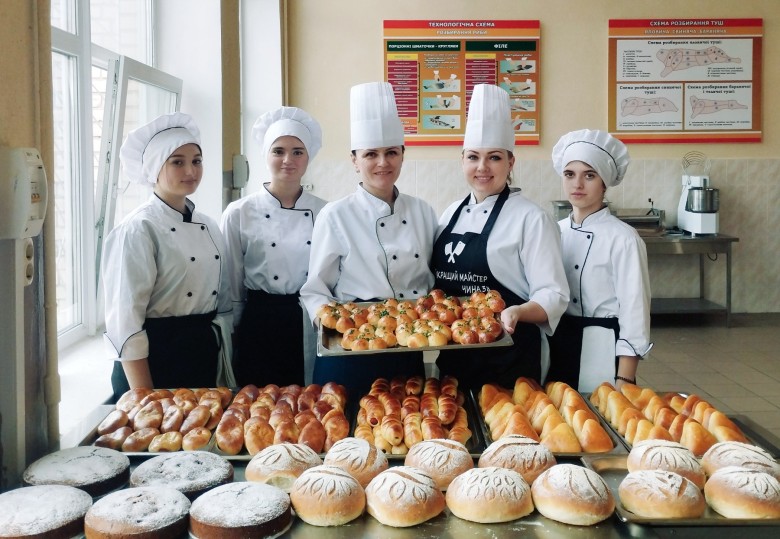 Комунальний заклад професійної (професійно-технічної) освіти "Київський професійний коледж технологій та дизайну"