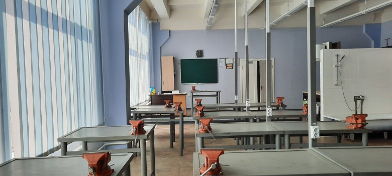 Дніпровське вище професійне училище будівництва