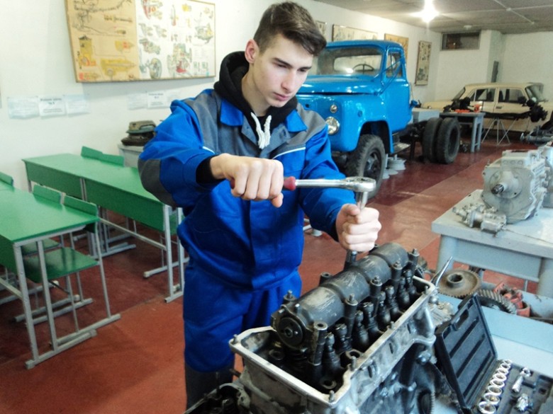 Державний навчальний заклад "Уманський професійний аграрний ліцей"