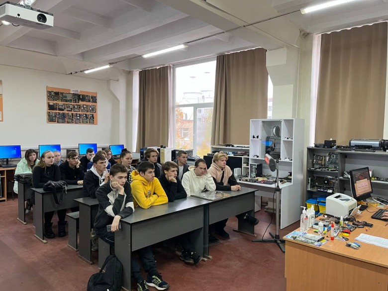 Державний навчальний заклад "Львівське вище професійне училище інформаційно-комп’ютерних технологій"