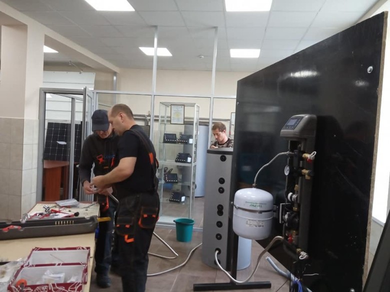 Комунальний заклад професійної (професійно-технічної) освіти "Київський професійний коледж з посиленою військовою та фізичною підготовкою" (КПК ПВФП)