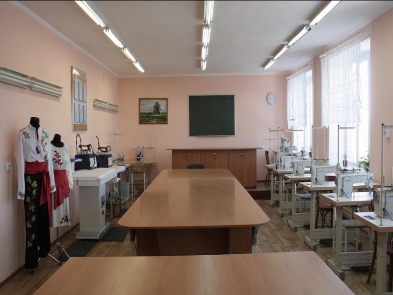 Луцький центр професійно-технічної освіти