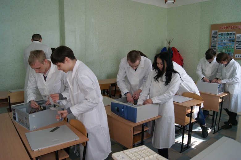 Державний навчальний заклад "Сєвєродонецьке вище професійне училище"