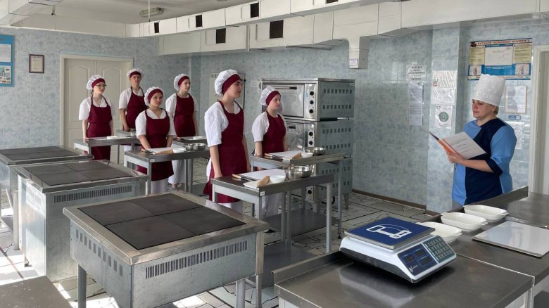 Комунальний заклад "Чернігівський центр професійно-технічної освіти" Чернігівської обласної ради
