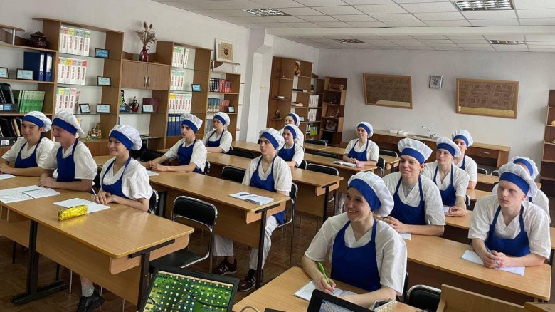 Комунальний заклад "Чернігівський центр професійно-технічної освіти" Чернігівської обласної ради