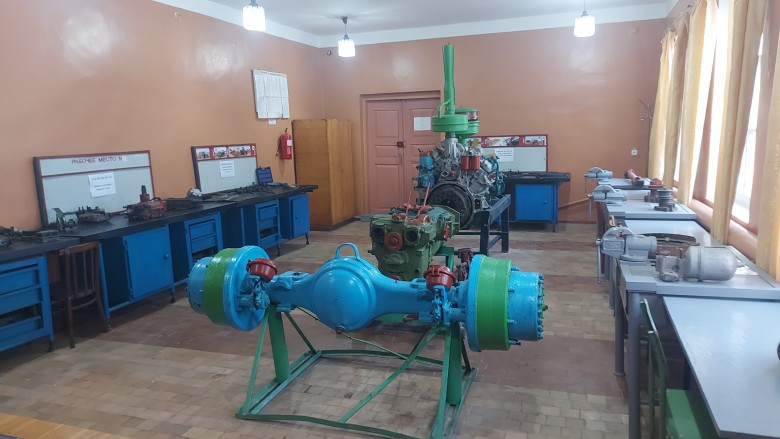 Комунальний заклад освіти "Покровське вище професійне училище" Дніпропетровської обласної ради