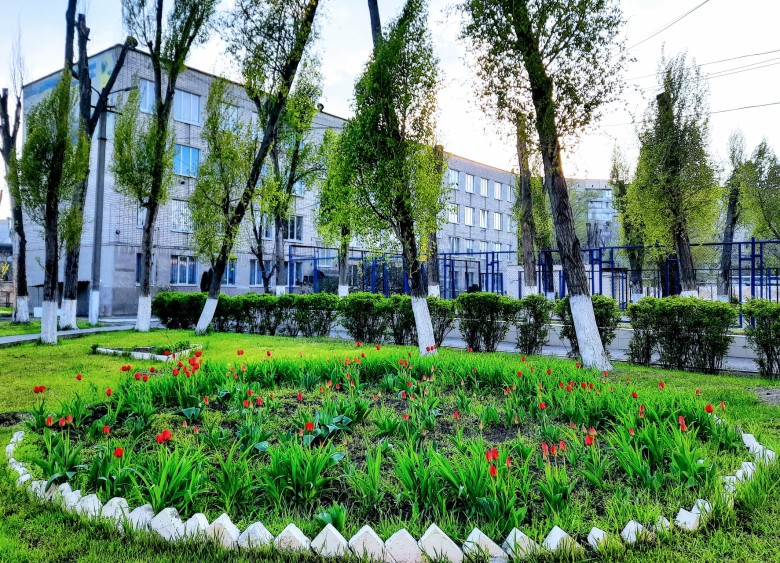 Комунальний заклад "Дніпровський професійний залізничний ліцей" Дніпровської міської ради