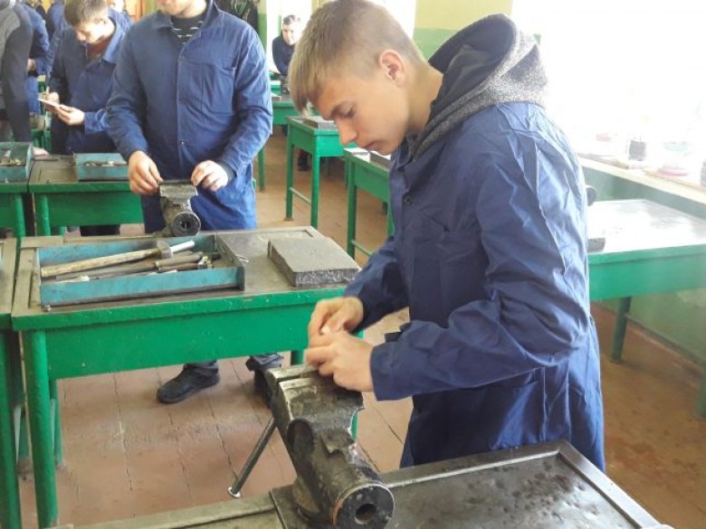 Державний навчальний заклад «Одеське вище професійне училище автомобільного транспорту»
