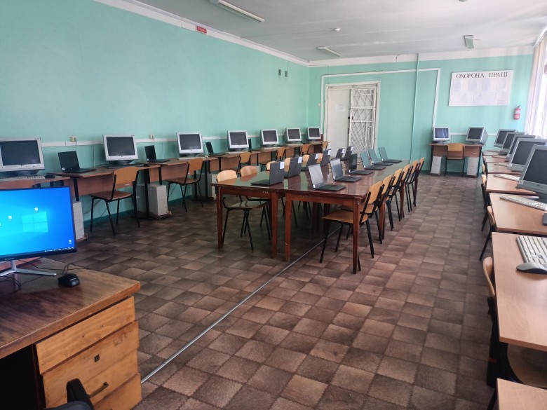 Комунальний заклад освіти "Покровське вище професійне училище" Дніпропетровської обласної ради
