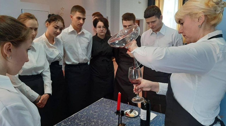 Комунальний заклад "Чернігівський центр професійно-технічної освіти" Чернігівської обласної ради