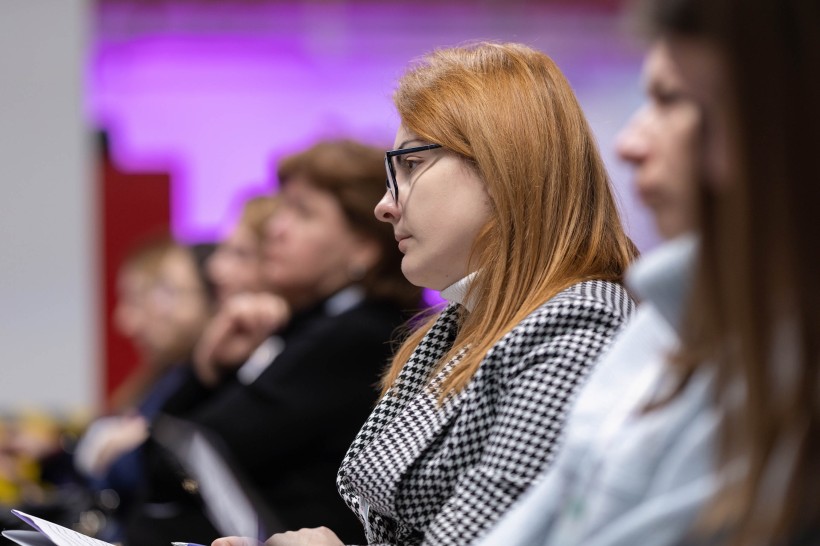 В Україні презентували новий напрям проєкту «DECIDE», спрямований на допомогу дітям, – «Стаємо сильнішими разом!»