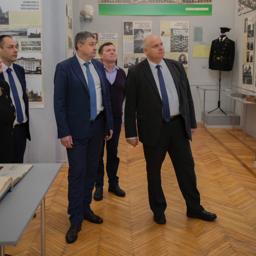 Олег Шаров зустрівся із представниками закладів ФПО та ректорами ЗВО Запорізької області