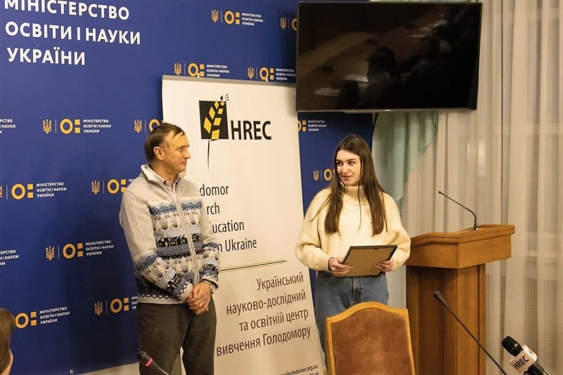 Нагороджено переможців Конкурсу наукових і мистецьких робіт імені Володимира Маняка та Лідії Коваленко