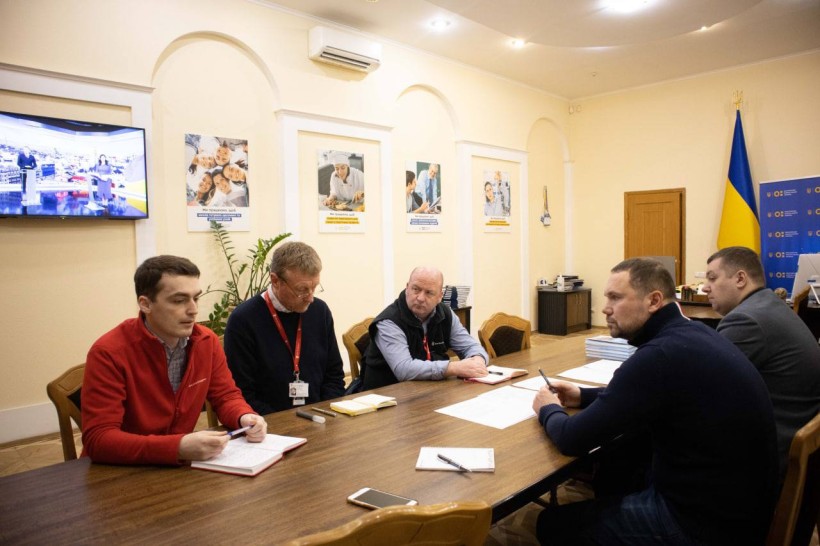 Save the Children: Сергій Шкарлет та Пітер Волш обговорили шляхи створення доступного та безпечного освітнього середовища