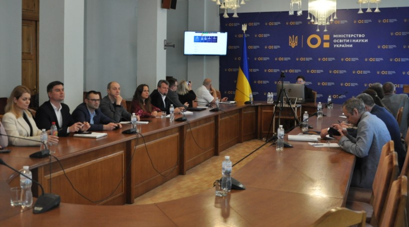 Вступна кампанія 2024, формульне фінансування університетів, освітні траєкторії, гранти, оновлення системи державного замовлення: МОН поспілкувалося з керівниками ЗВО щодо комплексної трансформації вищої освіти