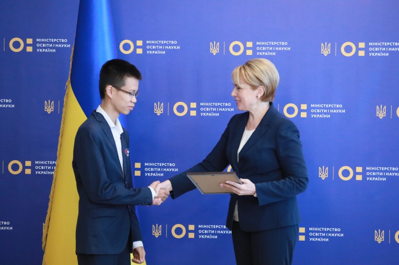 У МОН нагородили математиків, які на Міжнародній олімпіаді посіли 4 місце