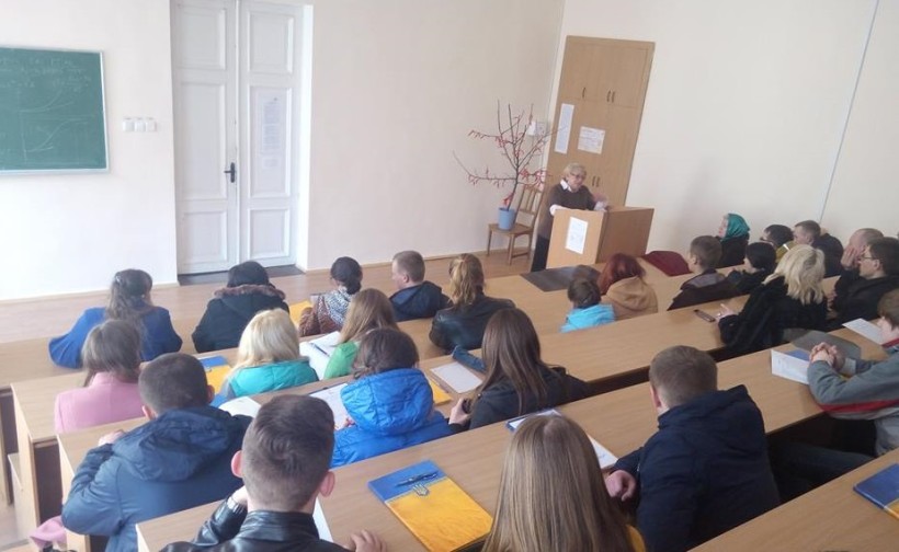 Лікар-фтизіатр розповіла студентам ЖНАЕУ про туберкульоз і його профілактику