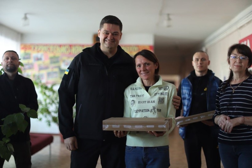 Цифрові девайси для освіти: розпочато забезпечення закладів освіти хромбуками за підтримки Google та ЮНЕСКО