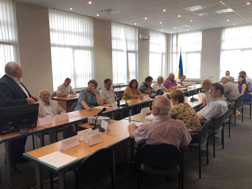 Як мають змінитися системи фінансування та незалежної експертизи, а також пріоритети досліджень – у МОН стартували 3 робочі групи щодо подальшої реформи науки