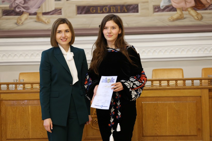 Ганна Новосад: 270 переможців Всеукраїнських олімпіад та 3-го етапу конкурсів МАН рік отримуватимуть стипендії Президента – 2600 грн на місяць