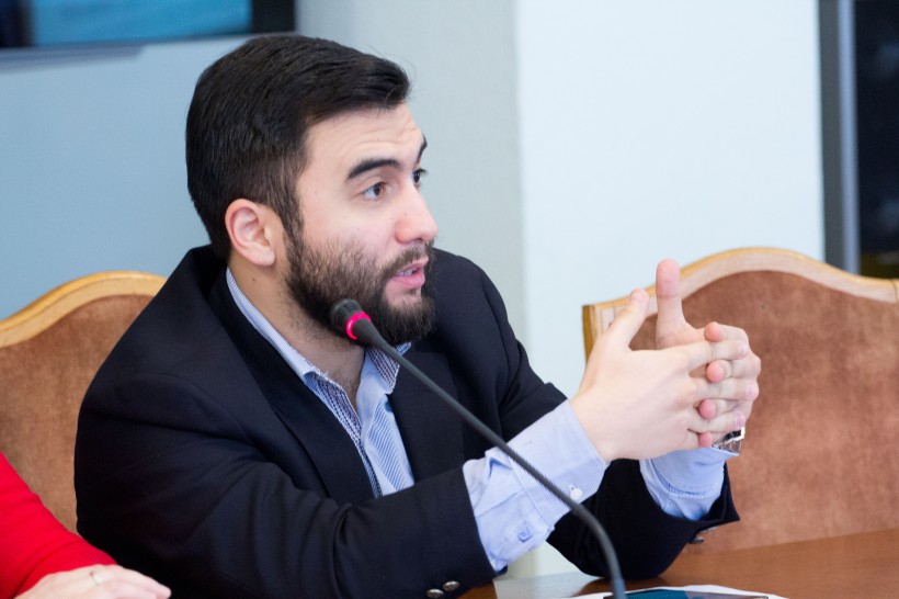 Кожна національна громада зможе впливати на кількість годин вивчення материнської мови в школі через навчальний план, - заступник Міністра освіти і науки Павло Хобзей