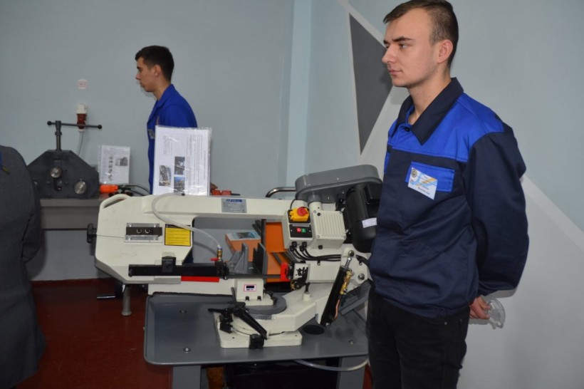 У Житомирі відкрили навчально-практичний центр для слюсарів