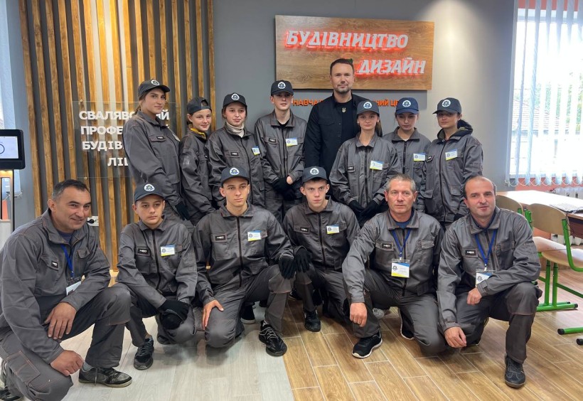Сергій Шкарлет ознайомився з освітнім процесом у Свалявському професійному будівельному ліцеї