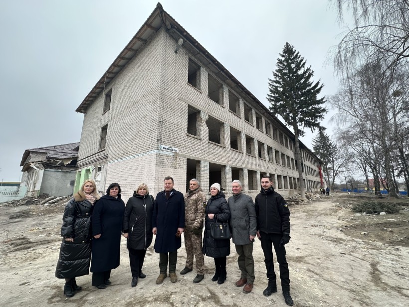 Уряд Литви долучився до відновлення пошкоджених закладів освіти в Бородянці та Ірпені