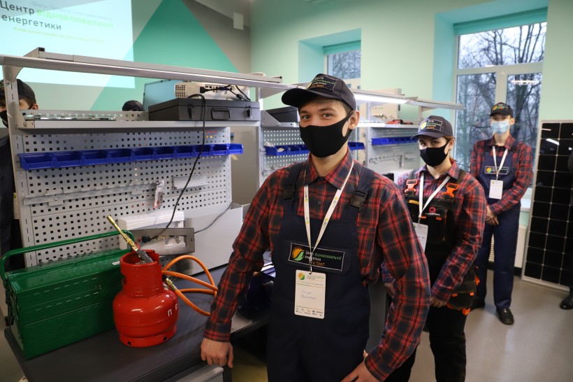 У київському професійному коледжі відкрили навчально-практичний центр відновлювальної енергетики
