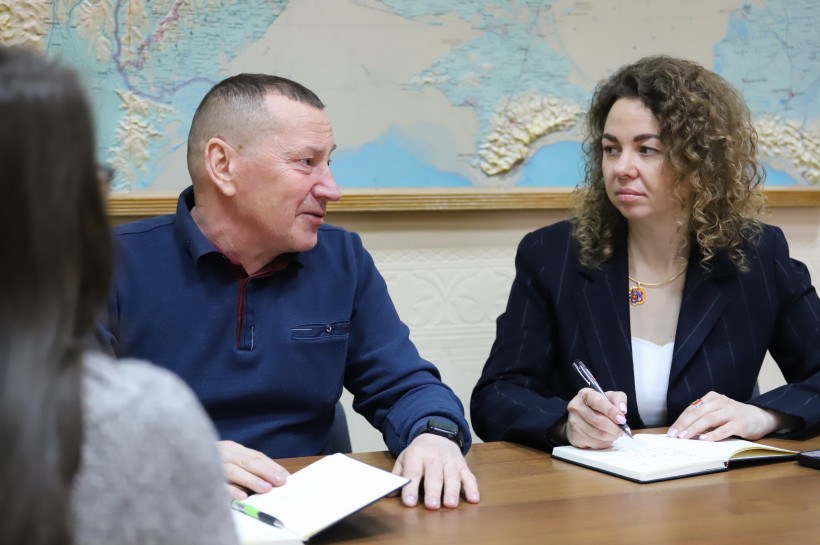 Підвищення зарплат педагогів та науково-педагогічних працівників: МОН розпочало консультації з профспілкою працівників освіти і науки України