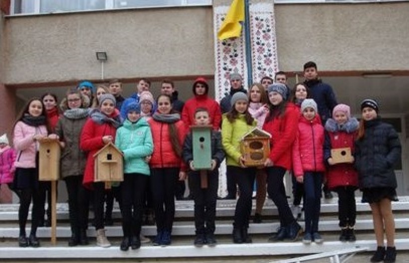 Школярі Новодністровська долучилися до акції «День зустрічі птахів – 2017»