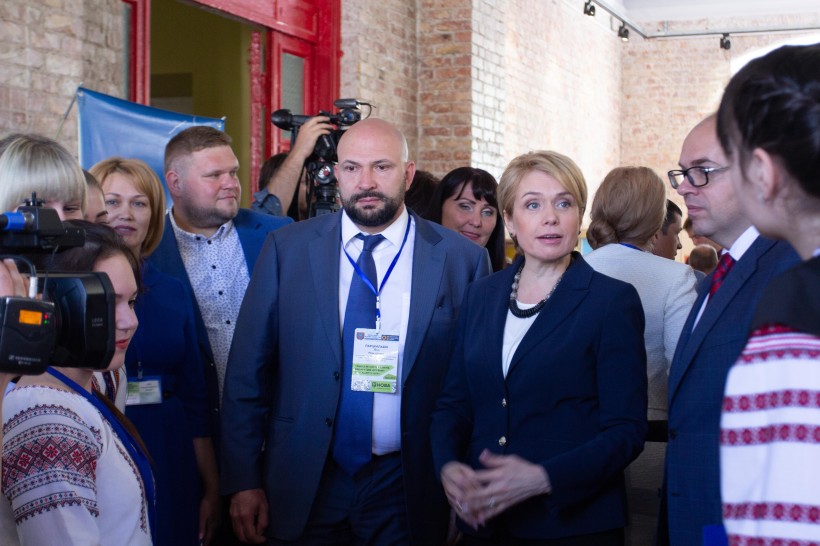 Лілія Гриневич: Ми дали майже мільярд на новий освітній простір для 1-х класів, але на місця кошти віддали лише 3 області, маємо пришвидшити цей процес