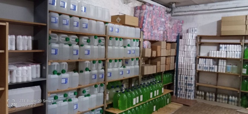 Київські школи отримують дезінфекційні засоби для боротьби з пандемією коронавірусу