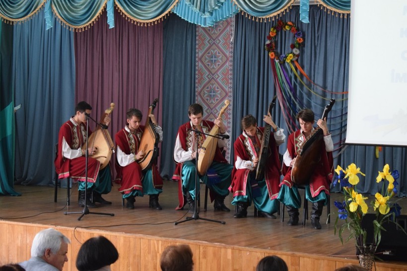 На Миколаївщині нагородили переможців мовно-літературного конкурсу ім. Тараса Шевченка