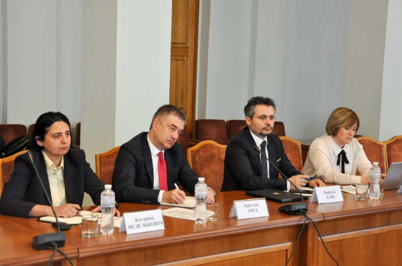 МОН і Рада Європи обговорили реалізацію права на освіту на тимчасово окупованих територіях України