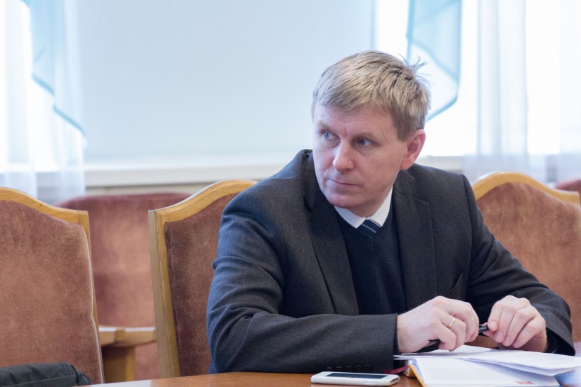 Кожна національна громада зможе впливати на кількість годин вивчення материнської мови в школі через навчальний план, - заступник Міністра освіти і науки Павло Хобзей